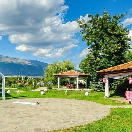 Hotel Yaev Family 3*