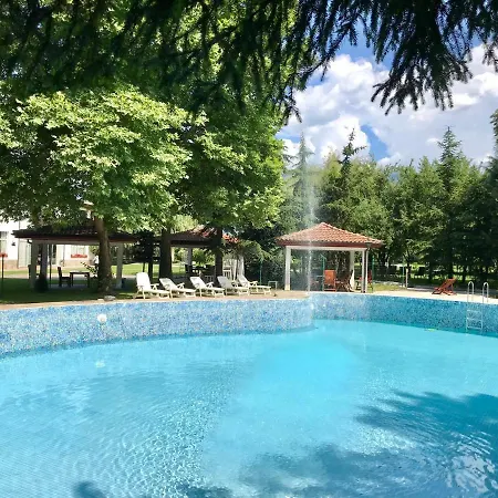 Hotel Yaev Family Karlovo