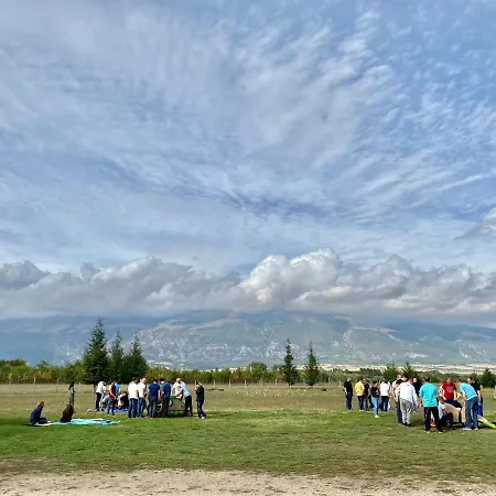 Yaev Family 3* Karlovo