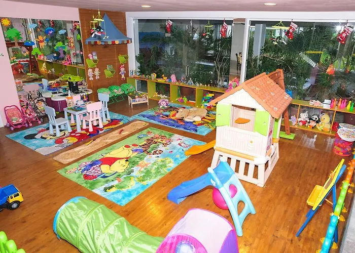 Yaev Family Хотел Карлово