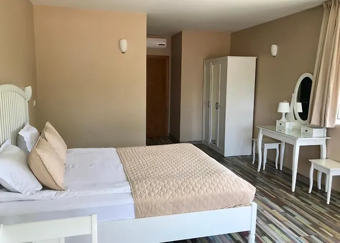 Yaev Family 3* Карлово