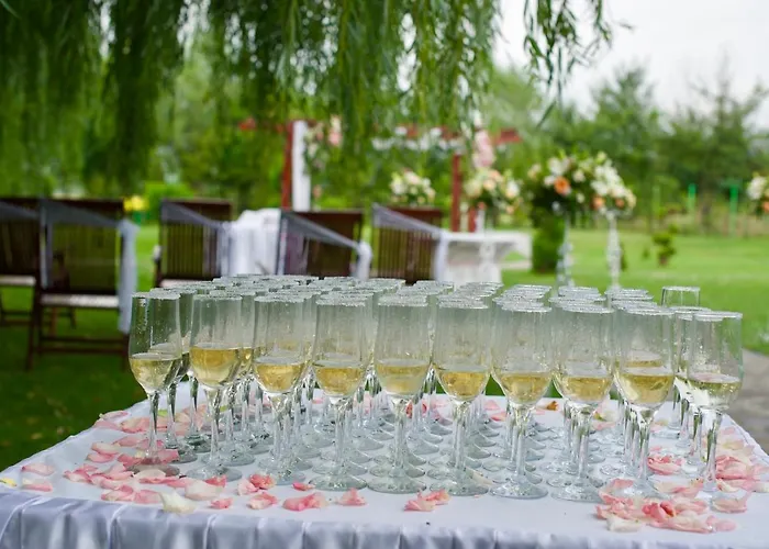 Yaev Family Хотел 3*